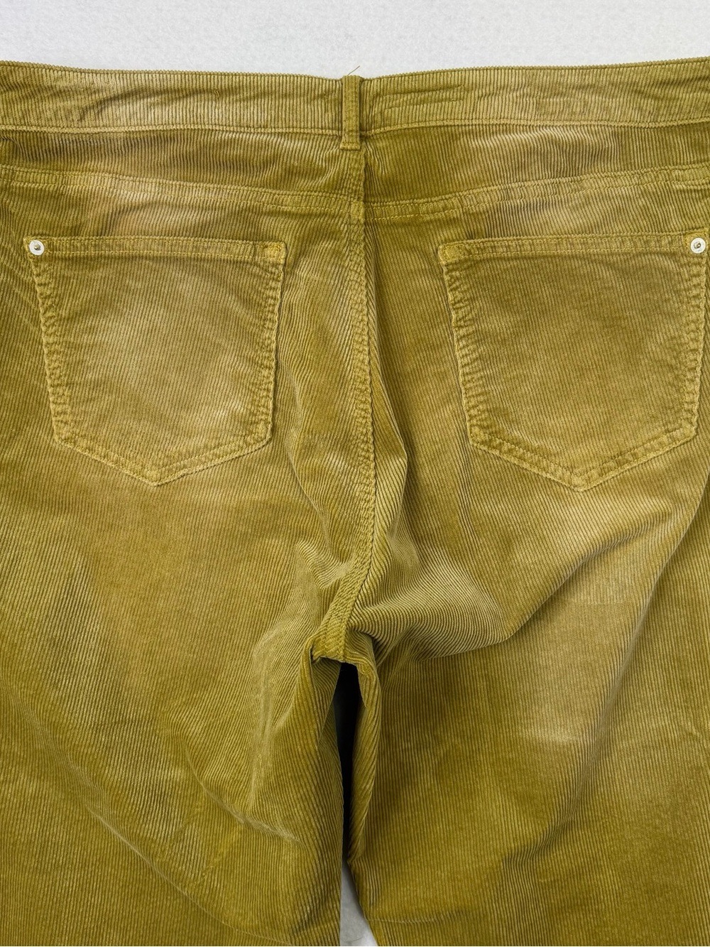 Anthropologie PILCRO The Icon Low Rise Corduroy Chop Pocket Flare Jeans Sz 18W - Picture 5 of 10